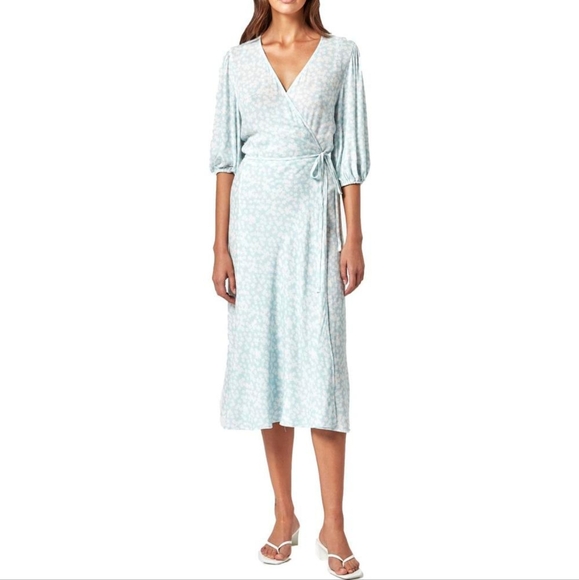 NWT Charlie Holiday Presley Blue Floral Midi Short Sleeve Wrap Dress - Picture 1 of 8